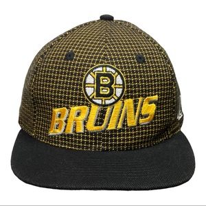 Vintage 90s BOSTON BRUINS Wool Hat Logo Athletic Checkered Snapback